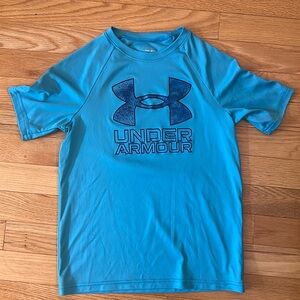 Under Armour Youth Shirt, Size 6